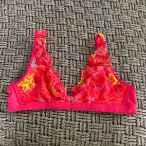 🆕VICTORIA’S SECRET PINK NEON PINK BRALETTE